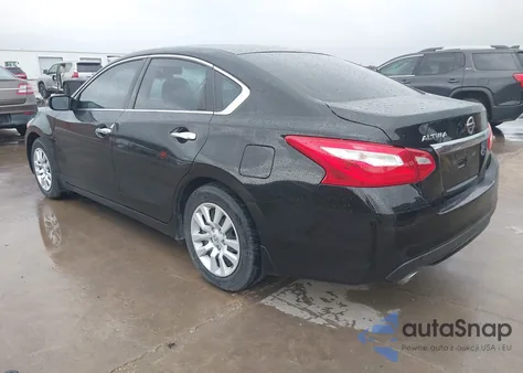 2017 Nissan Altima 2.5 z USA, uszkodzony, nr VIN 1N4AL3AP8HN351882